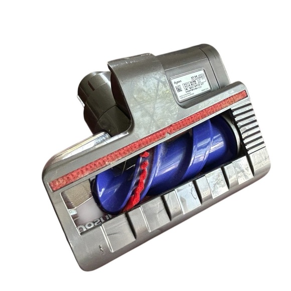 Dyson Anti-Tangle Screw Attachment, Model 150123M084487D - Picture 4 of 5